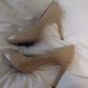 BCBG heels